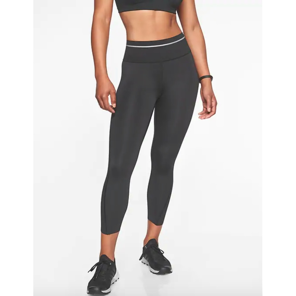 Athleta | Women's Black Straight Leg Elastic Waist Sonic Capri Leggings Size XXS